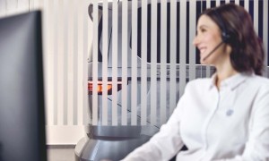 as1414_vwcv-california-service-call-center-01-landscape